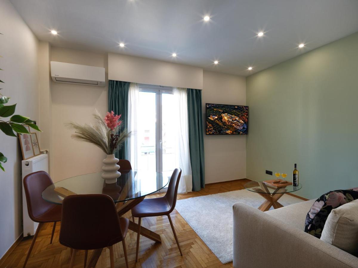 Metro Fix Apartment Atenas Exterior foto